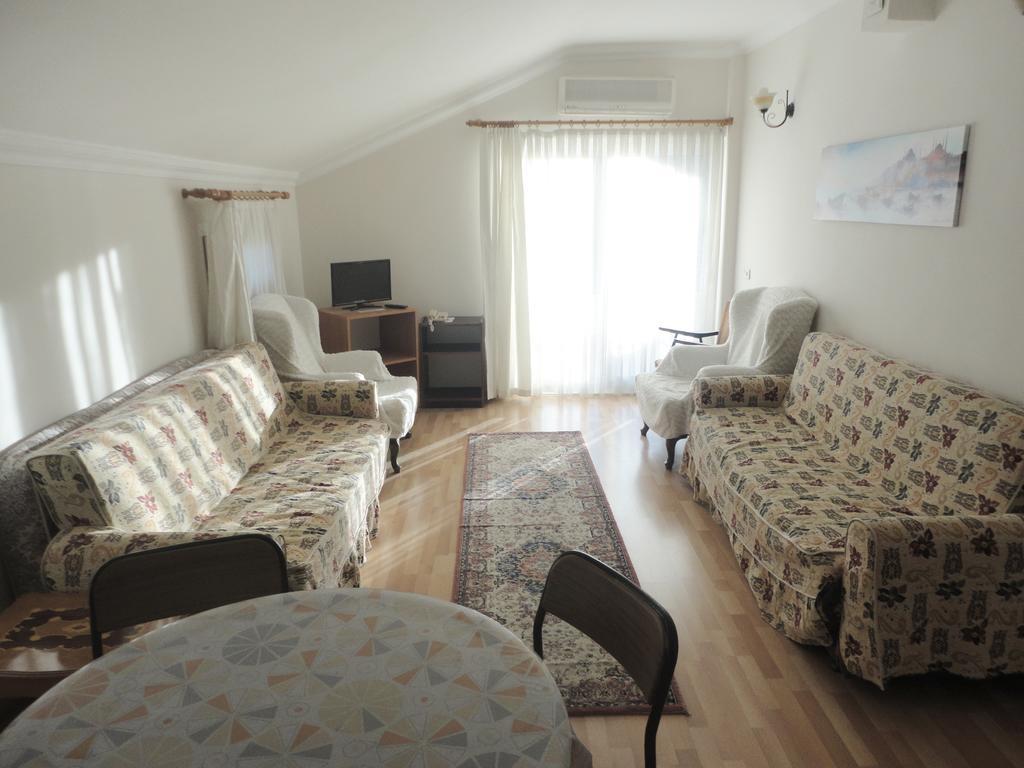 Cicek Hotel & Apartments Фетхіє Номер фото
