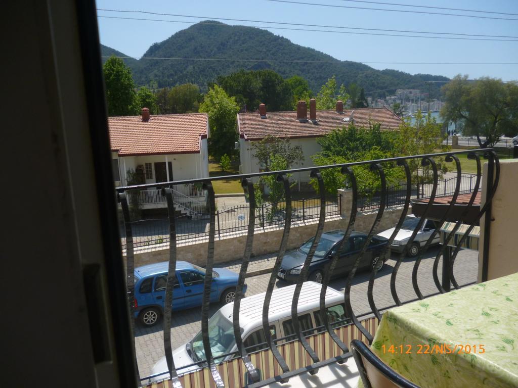 Cicek Hotel & Apartments Фетхіє Номер фото