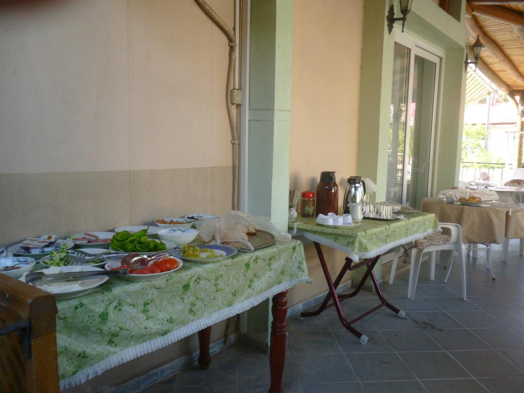 Cicek Hotel & Apartments Фетхіє Екстер'єр фото